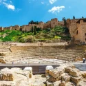 12 spanische Burgen im Dialog mit dem Meer: von Salobreña bis Monterreal mit einem Zwischenstopp in Peñíscola